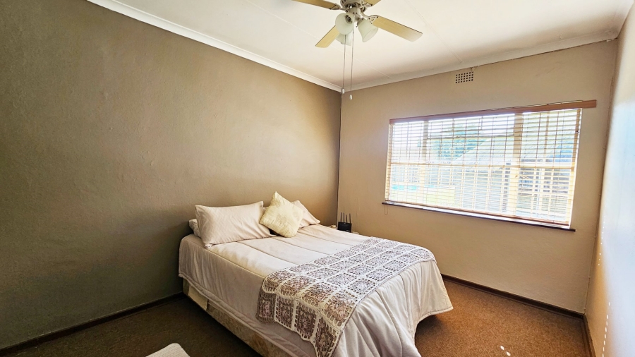 4 Bedroom Property for Sale in Vaalpark Free State